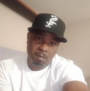 Meet your Posher, Chuck